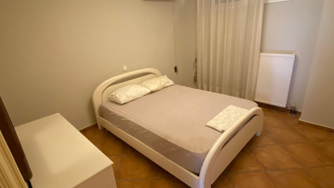 Seaside Family Apartment - Kalamata Farai Ngoại thất bức ảnh