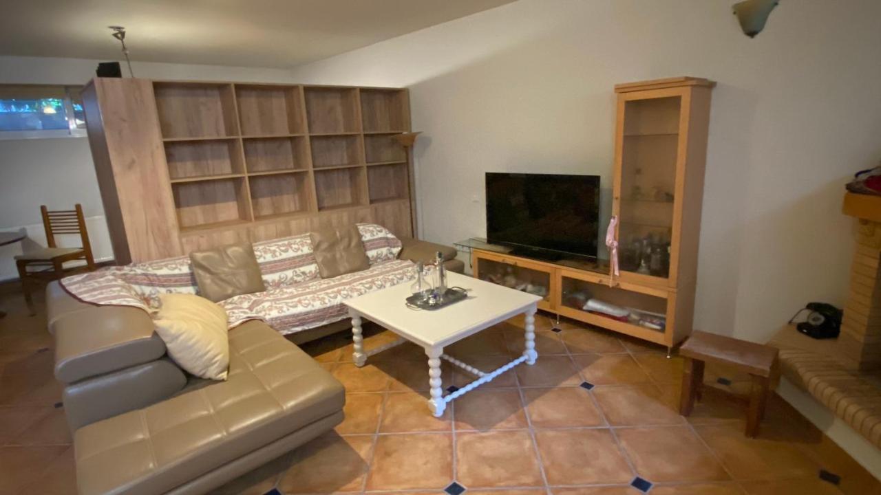 Seaside Family Apartment - Kalamata Farai Ngoại thất bức ảnh